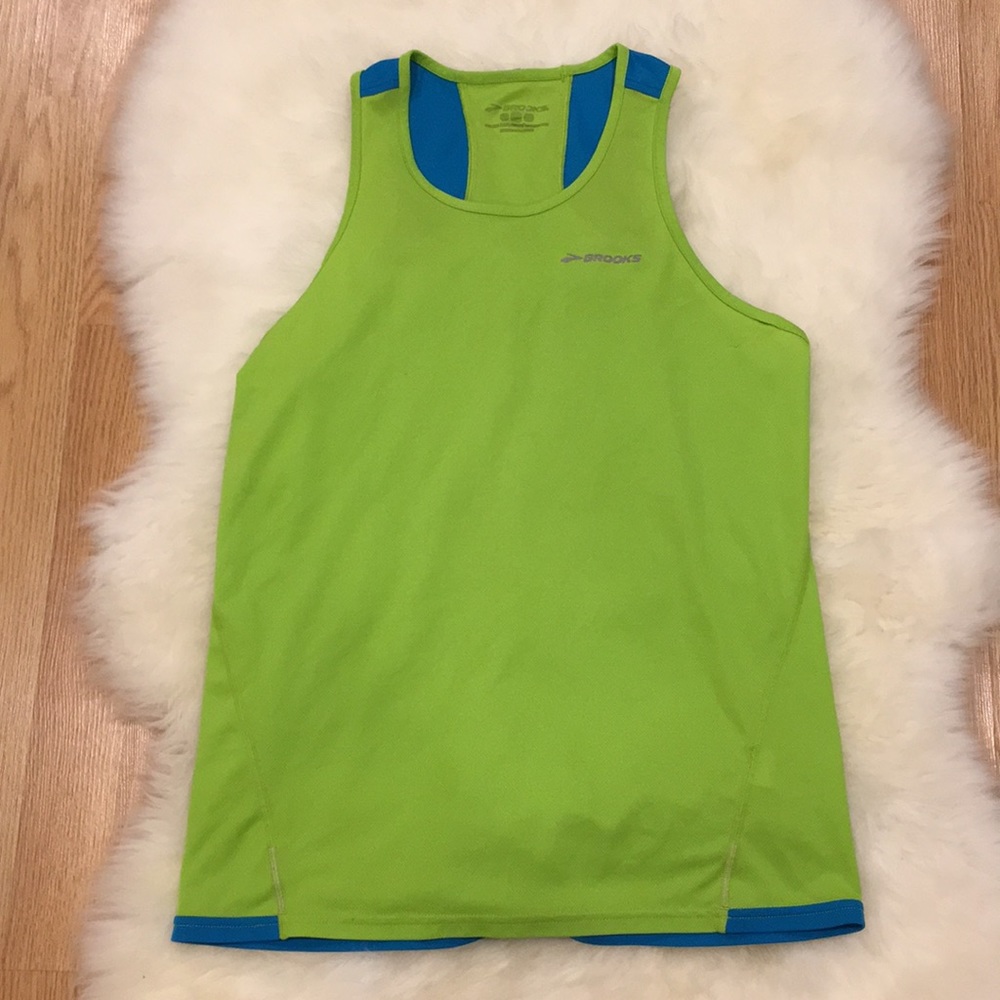 Brooks running singlet.